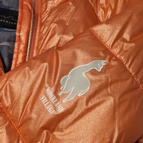 Canadian Designer Alpaca filled Ladies Winter Jacket - Picture 5 of 5